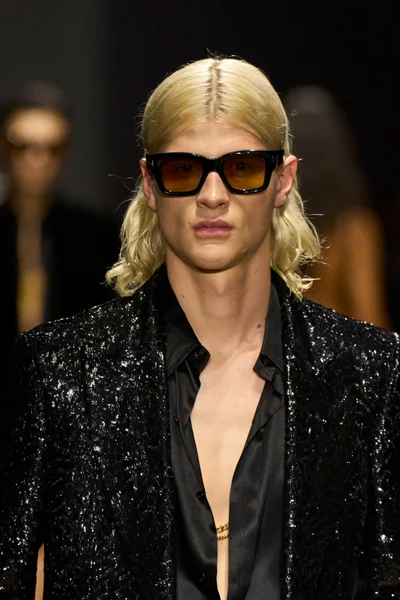 Look 114